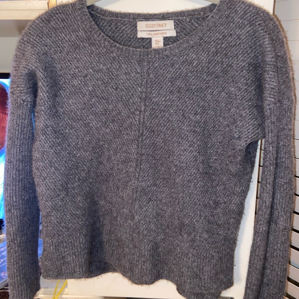 Ellen Tracy Gray Cashmere Sweater